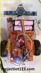 Line Tracking Robot Hardware Using Arduino 